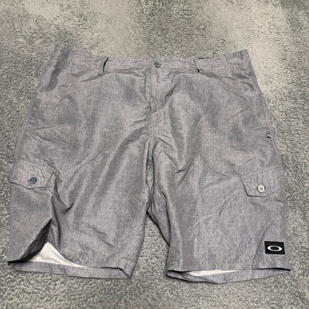 Oakley Cargo Shorts Mens 40 Gray Performance